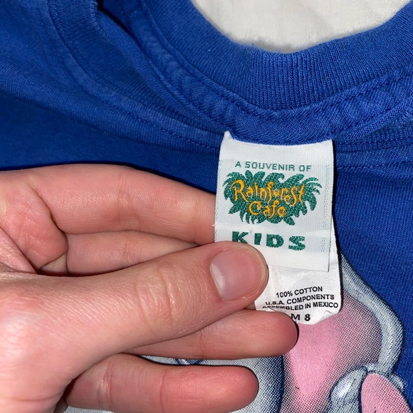VTG 1990s Blue Rain Forest Cafe Graphic Tee 🐘 - Picture 4 of 6